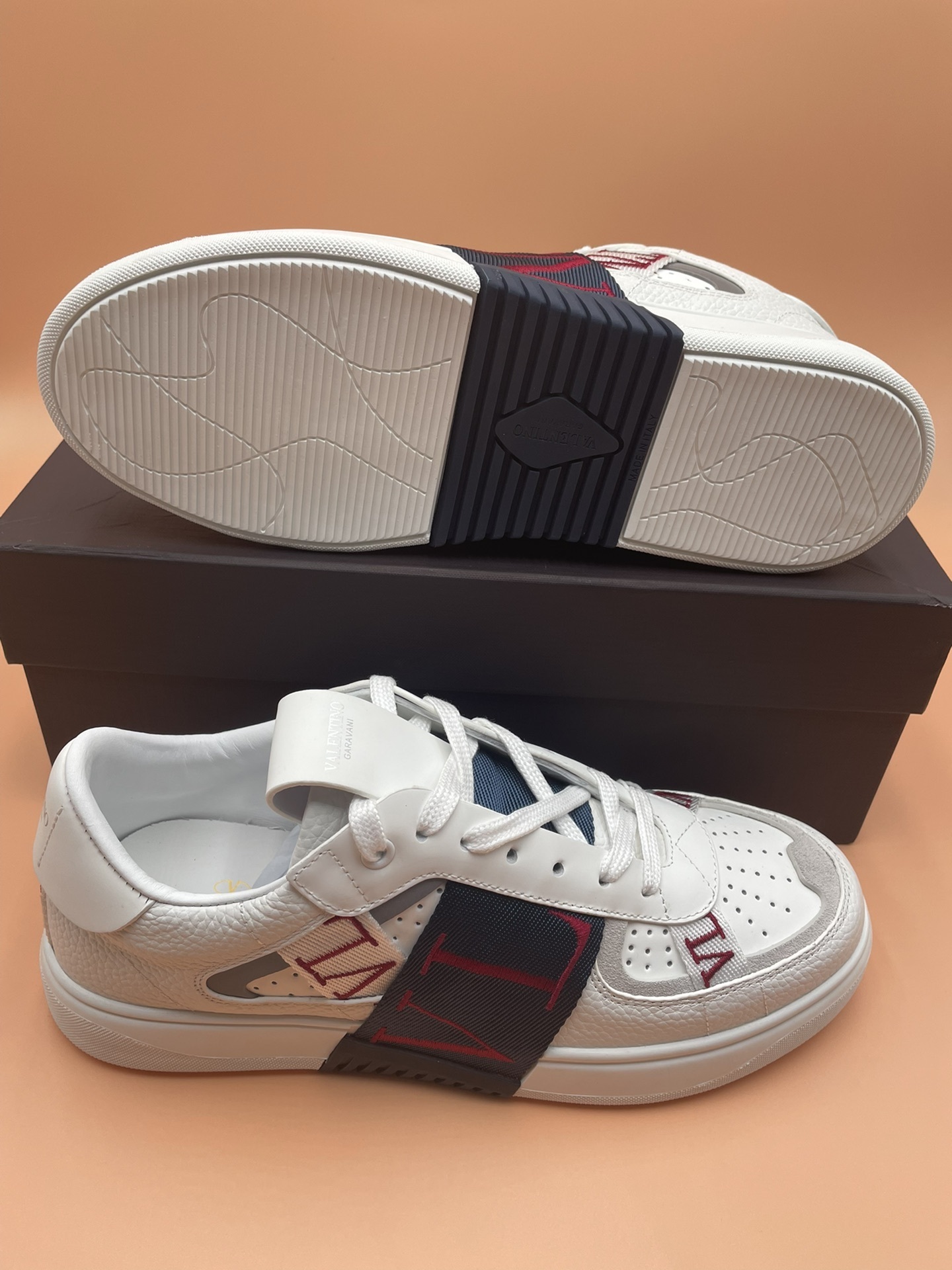 valentino shoes /sneakers-328