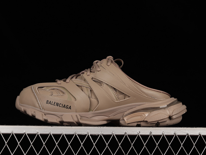 triple s 500 W2FA69710 BA LEN CIAGA TESS S.GOMMA SNEAKER DARK BROWN DARK BROWN BLACK UNISEX 3