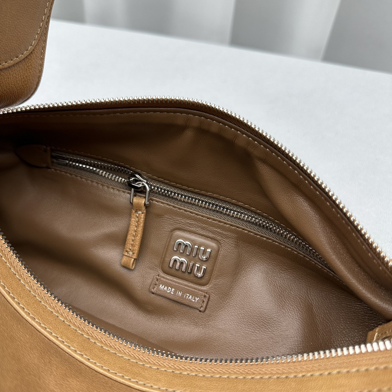 miu miu Miumiu tote bag80FC