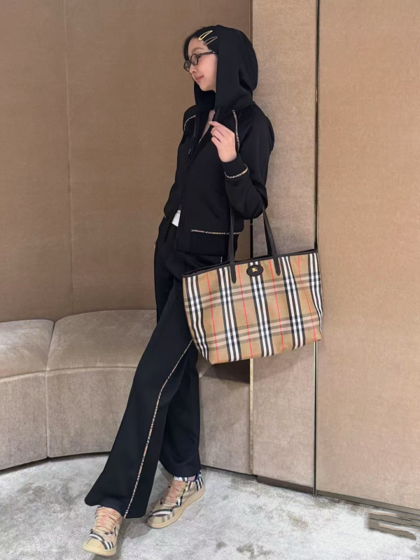 BURBERR Women clothes -BURBER 0038CD92