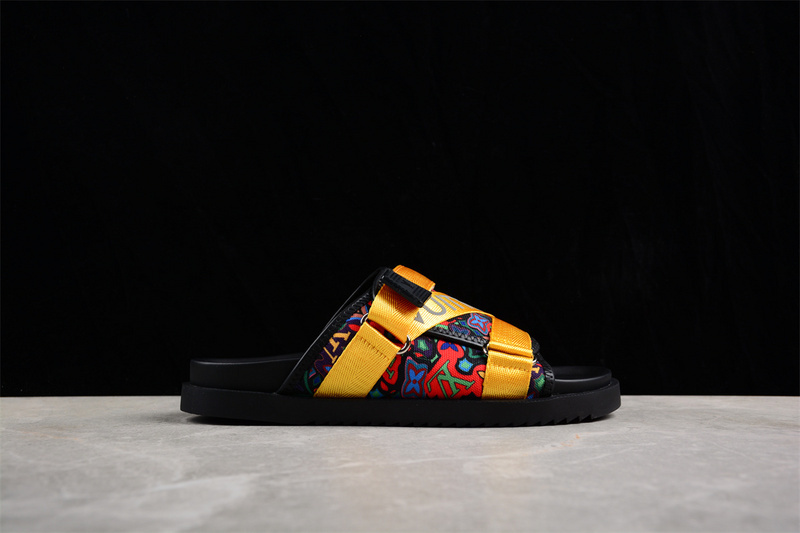 Sandal 【360】[L﹡V COMFORTABLE CASUAL COOL SLIPPERS BLACK∕GOLD]-[MAN︰38-45] 3152