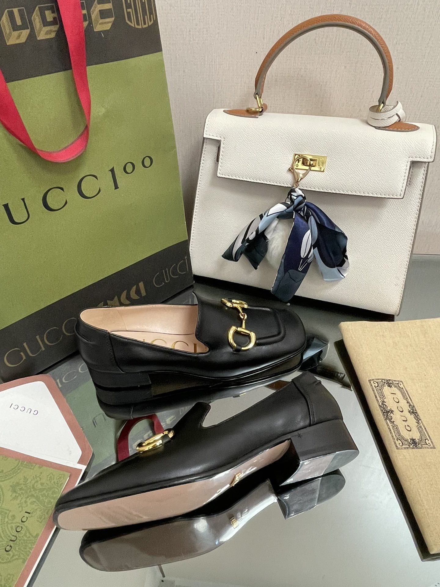 gucci shoes/sneakers-697