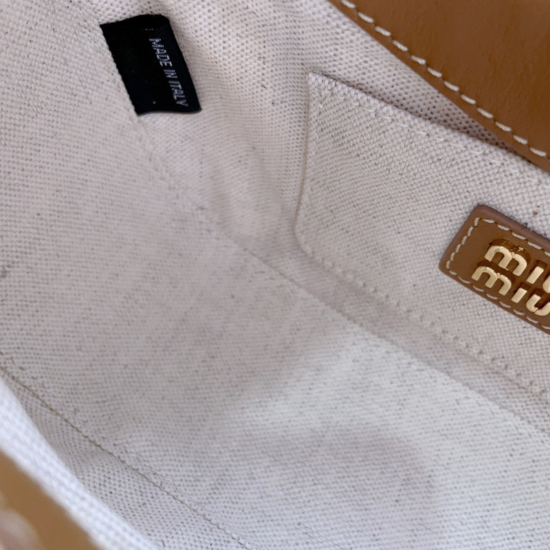 miu miu Miumiu tote bag1D02