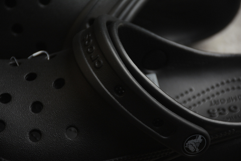 Sandal 【220】[CROCS CLOUDS BY THE SUMMER CLASSIC DUAL-PURPOSE BEACH SANDALS CAVE SHOES