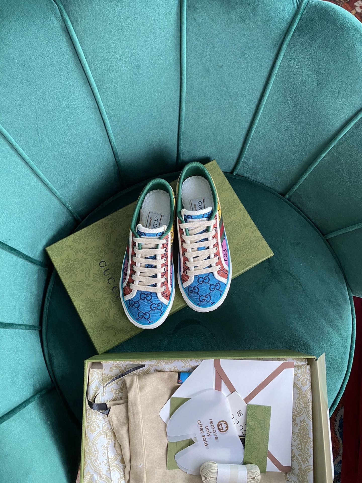 GUCCI SHOES Gucci Tennis 1977 GG Multicolor sneaker 663680(160 usd)(C918)