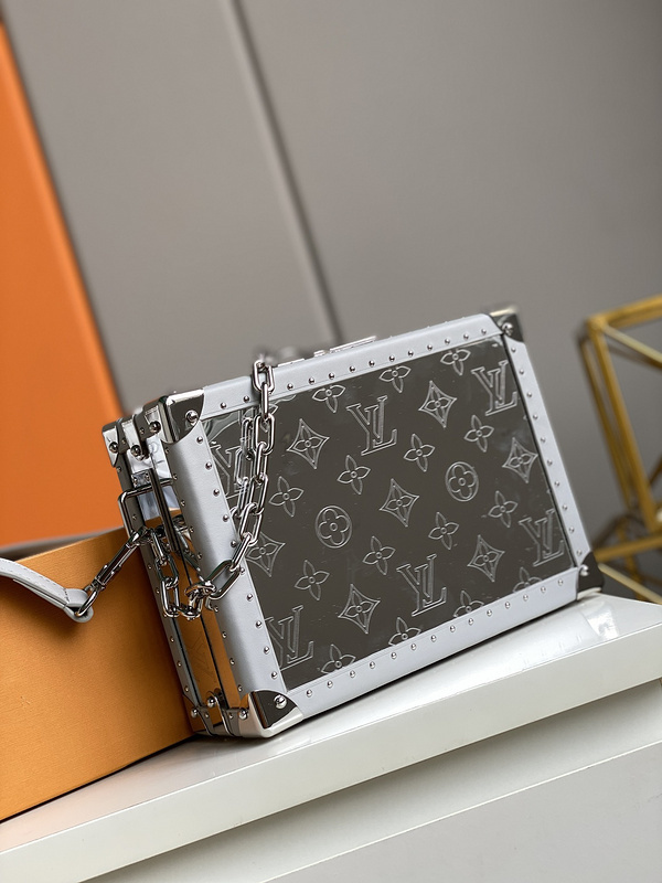 shoulder bag Lv box Soft TrunkFCC6