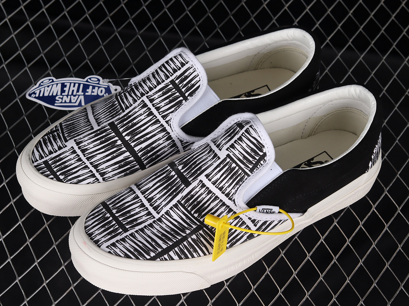 [VNOA2XRYTOL2]-[OFFSPRING X SLIP-ON OG LX BLACK∕WHITE∕BLACK]-[WOMAN︰35-39]-[MAN︰...(3E68)