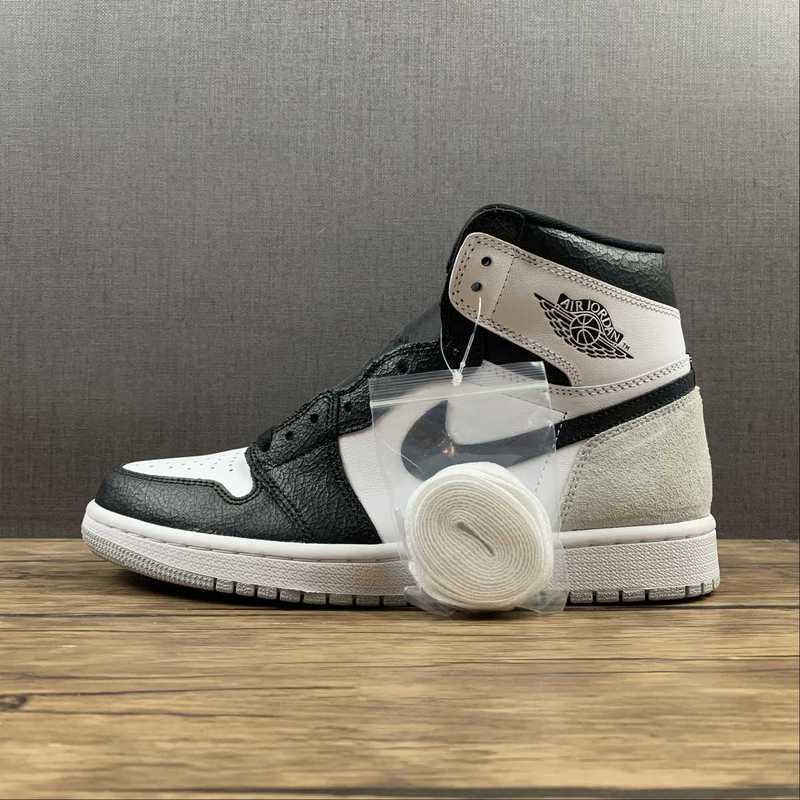 jordan 1 340 555088 108 AIR JORDAN 1 HIGH OG STAGE HAZE WHITE BLACK GREY FOG BLEACHED CORAL 5
