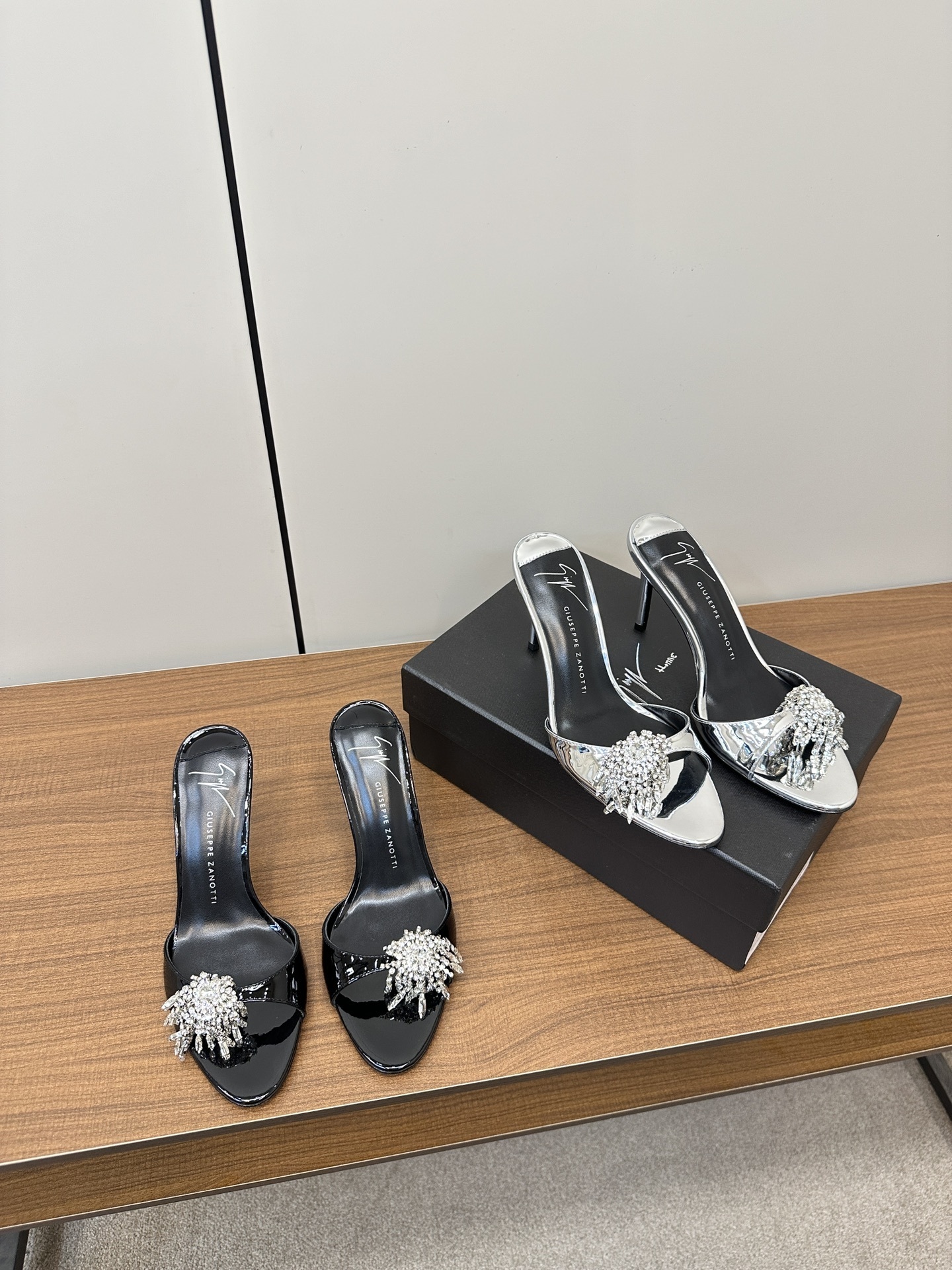 Giuseppe Zanotti GZ shoes 2024 74 3539BF5E