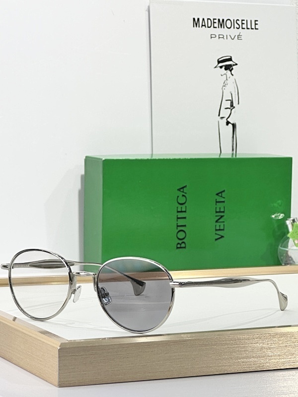 Bottega Veneta glasses -BV 00302FF6