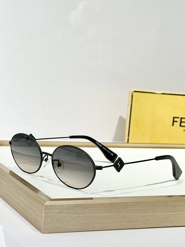 Fendi glasses -FENDI 01339B8C