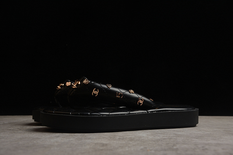 Sandal 【250】[A2507]-[CHA﹡NEL LAMBSKIN SLIPPERS BLACK]-[WOMAN︰35-39] 3774