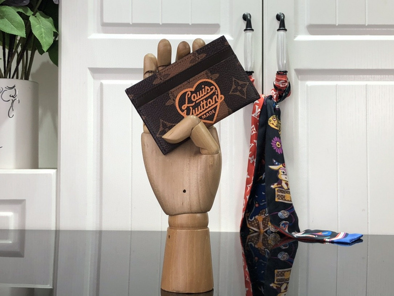 LV DOUBLE CARD HOLDER M81006(5709)