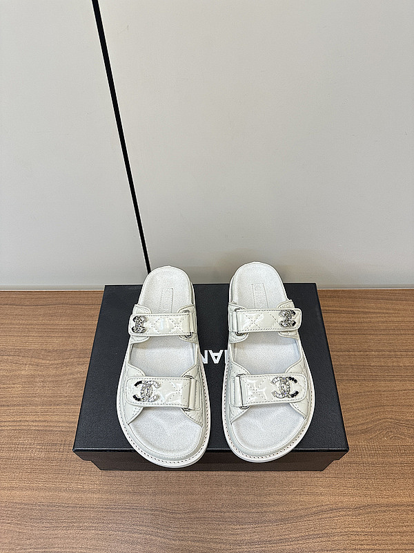 CHANEL SHOES 12856A160D