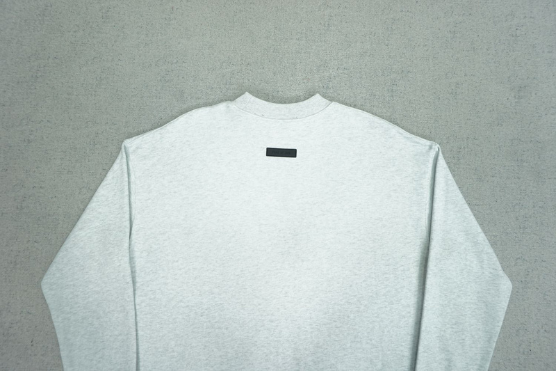 FEAR OF GOD ￥138 FOG ESSENTIALS(56E4)