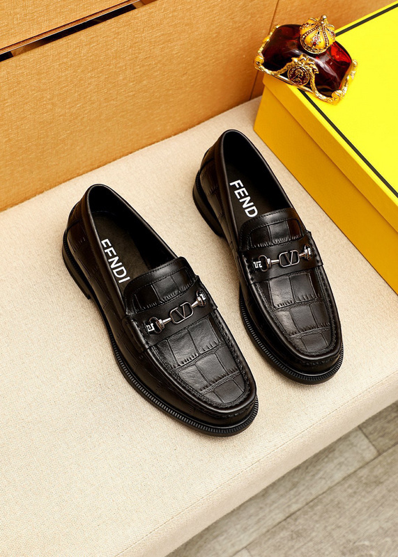 FENDI Men shoes -FENDI 01128085