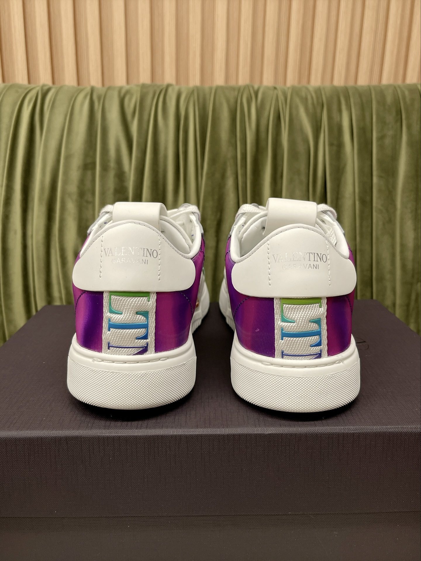 valentino shoes /sneakers-690