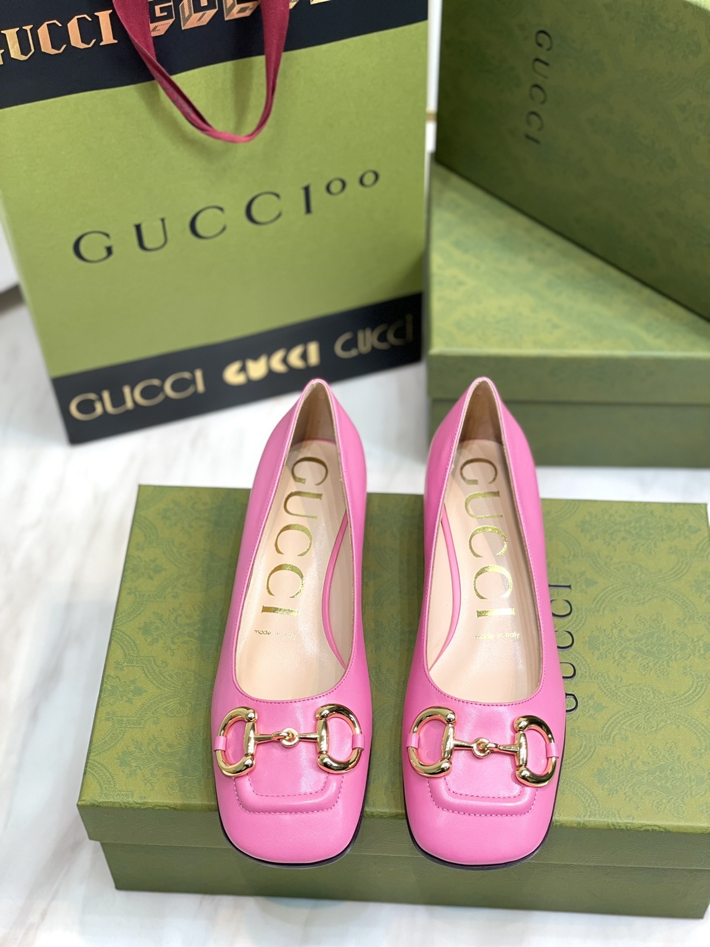 gucci shoes/sneakers-450