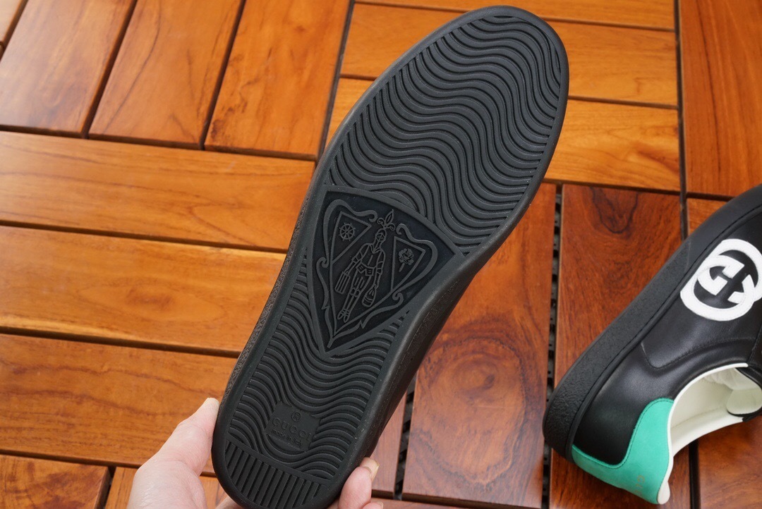 GUCCI SHOES Gucci men's Ace sneaker with Interlocking G 625783(180 usd)(3182)