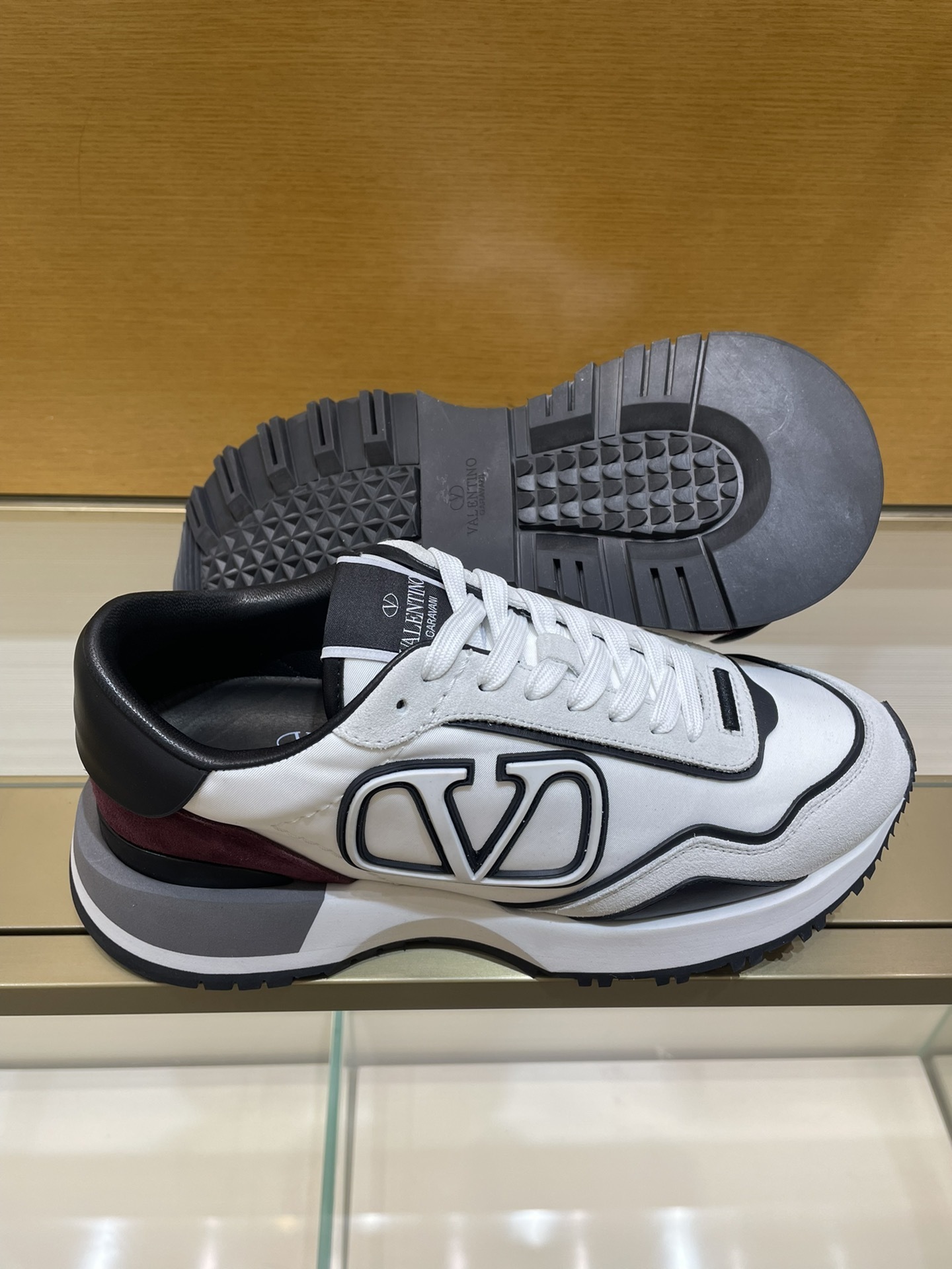 valentino shoes /sneakers-322