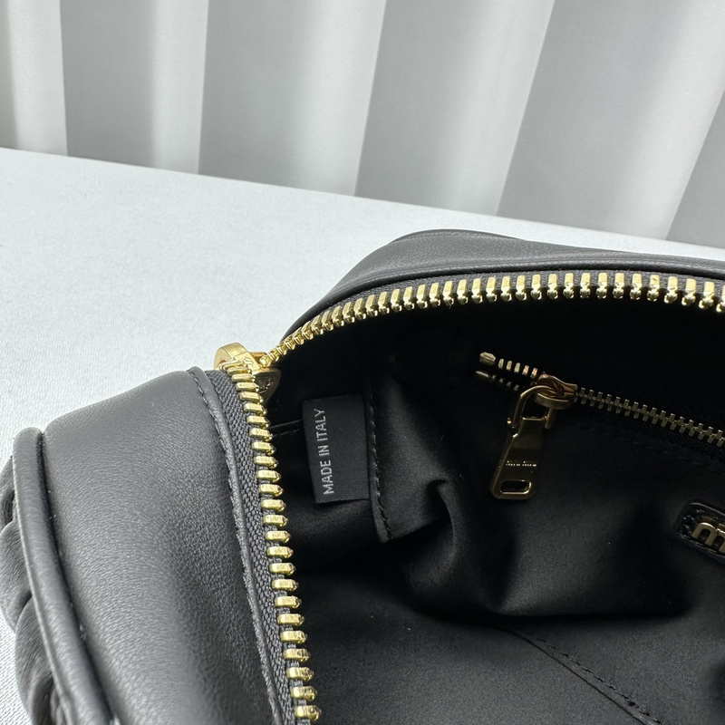 miu miu Miumiu tote bag5851