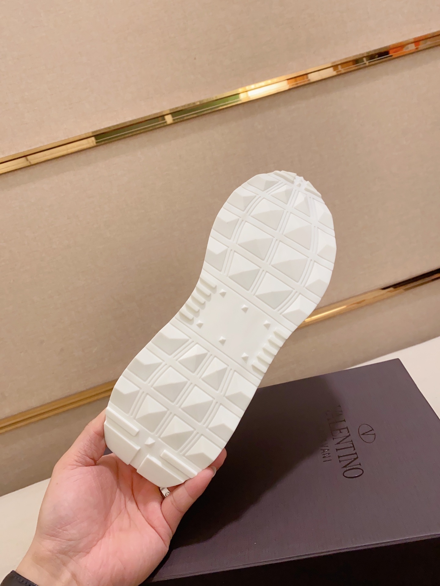 valentino shoes /sneakers-020