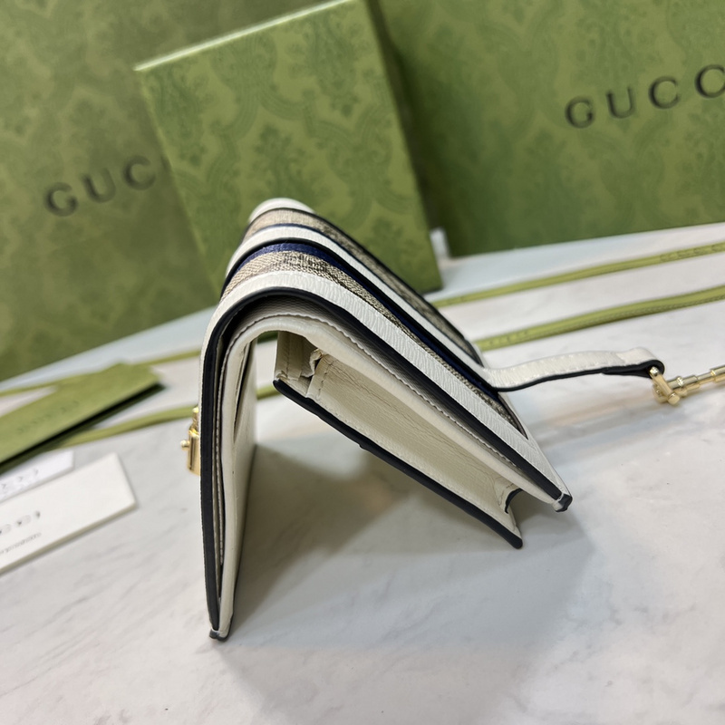 053 306 Wallets 02 2022SS 0EA2