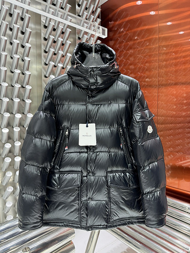 Moncler M0N﹡CLE﹡ COAT 996C