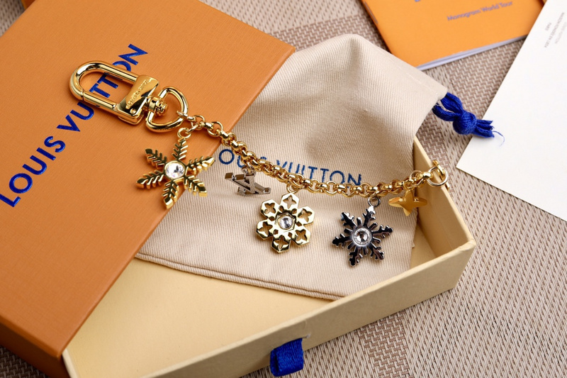LV SNOWFLAKES CHAIN BAG CHARM M80245(9C6B)