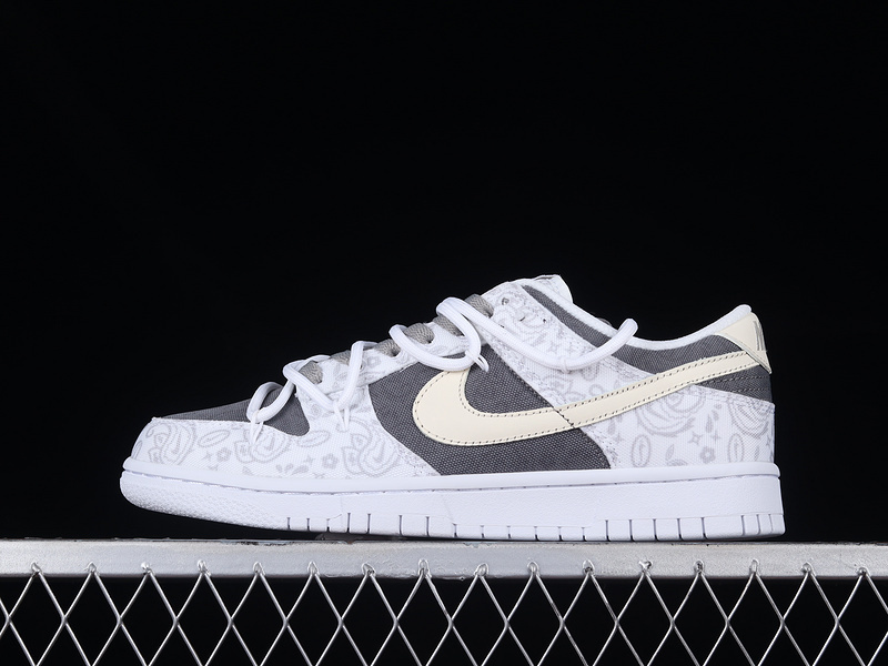dunk 330 DJ9955 100 DUNK LOW ESS WHITE GREY WOMAN 36 39 MAN 40 46 D8E0