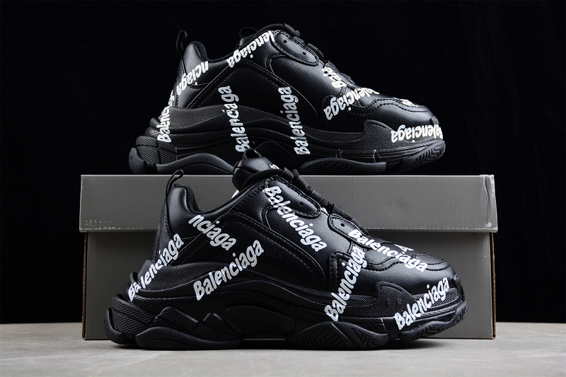BALENCIAGA TRIPLE S 【550】[BA﹡LEN﹡CIAGA TRIPLE S 3.0 SNEAKERS BLACK∕BLACK∕WHITE]-[WOMAN︰35-39]-