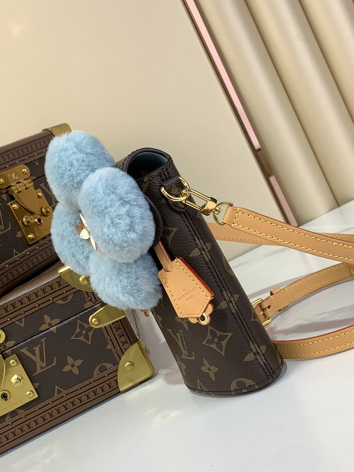 LV-Handbags m12269 Presbyopia∕Blue (Christmas)(67DE)