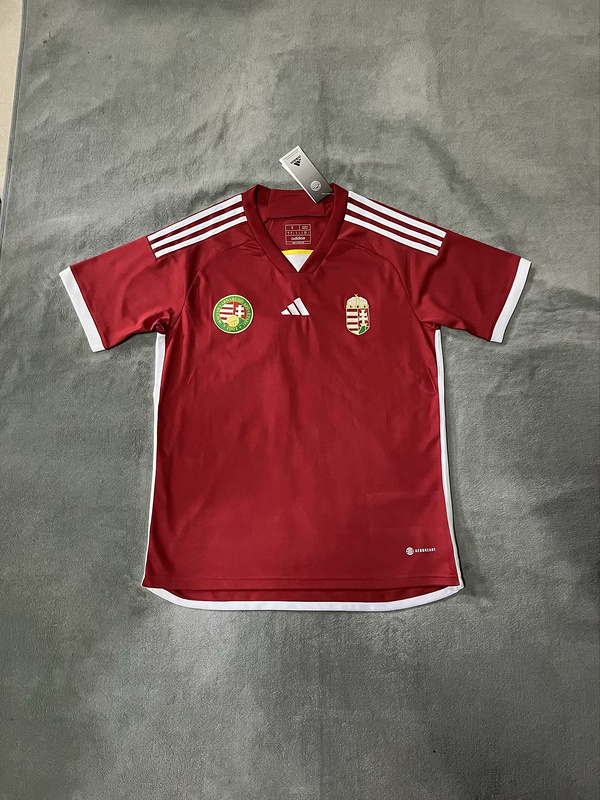 maison mihara hungary 22 red home s-xxl(EDBD)