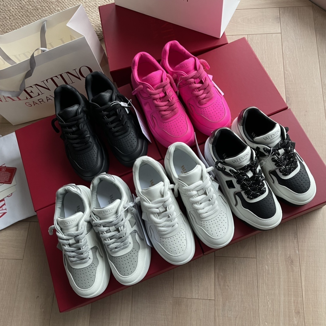 valentino shoes /sneakers-245