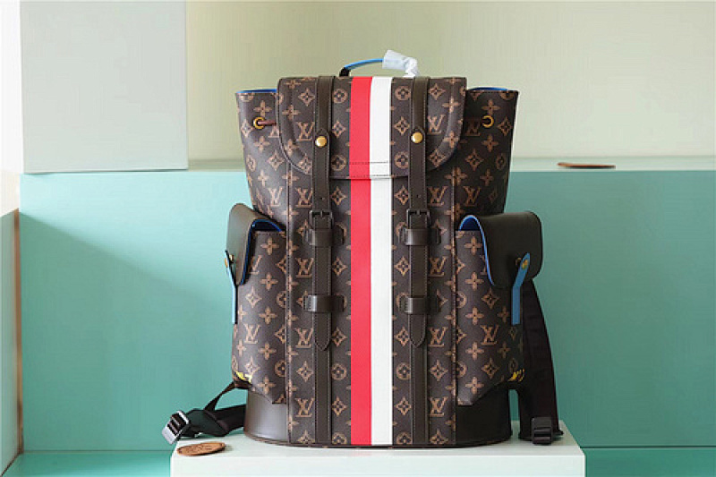 LV CHRISTOPHER PM BACKPACK M59662(380USD)(C04F)