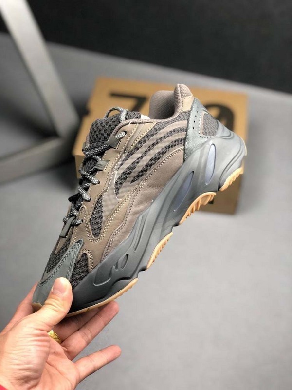 yeezy 700 72 70 81 EG6860 YEEZY BOOST 700 V2 GEODE GEODE GEODE WOMAN 36 39 MAN 40 46 E6E4