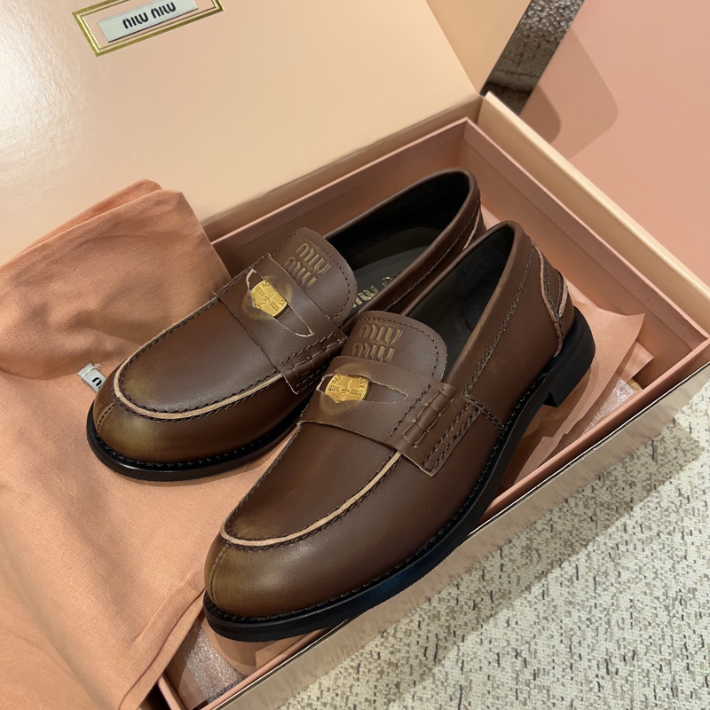 miu miu Miu loafers 35 402D2D
