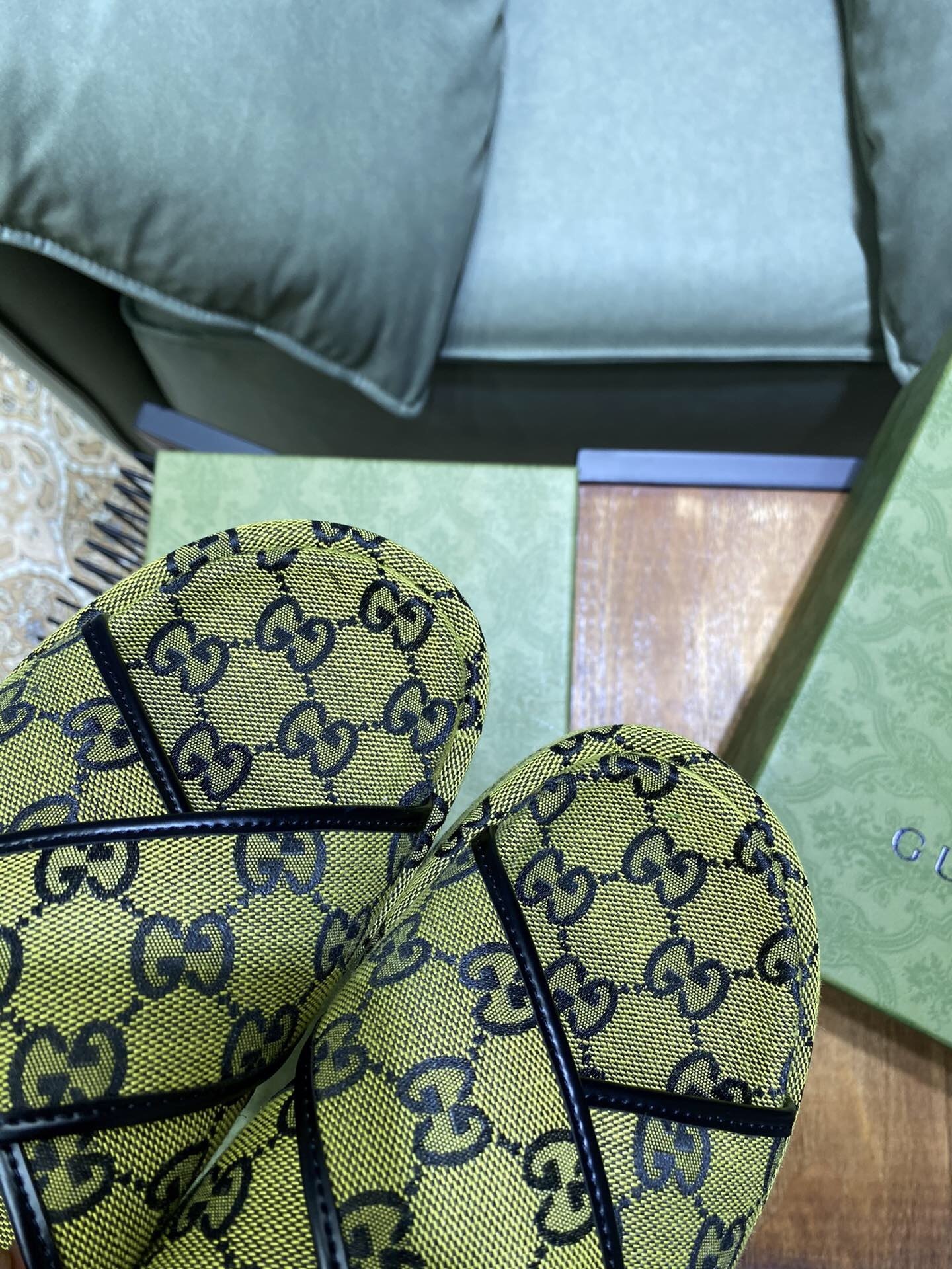 GUCCI SHOES Gucci GG Multicolor platform sandal 663666(130 usd)(26F0)