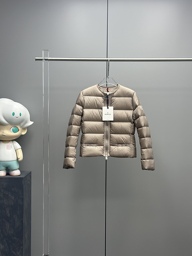 Moncler M0N﹡CLE﹡ COAT 6A7C