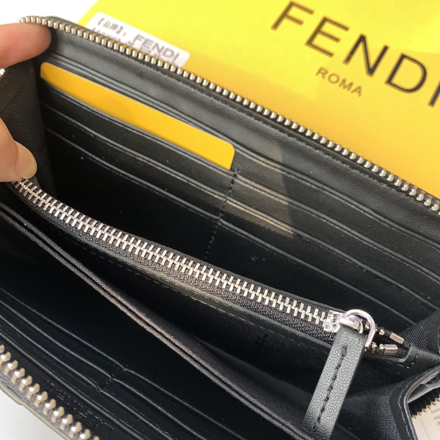 Fendi Bag -FENDI 0079