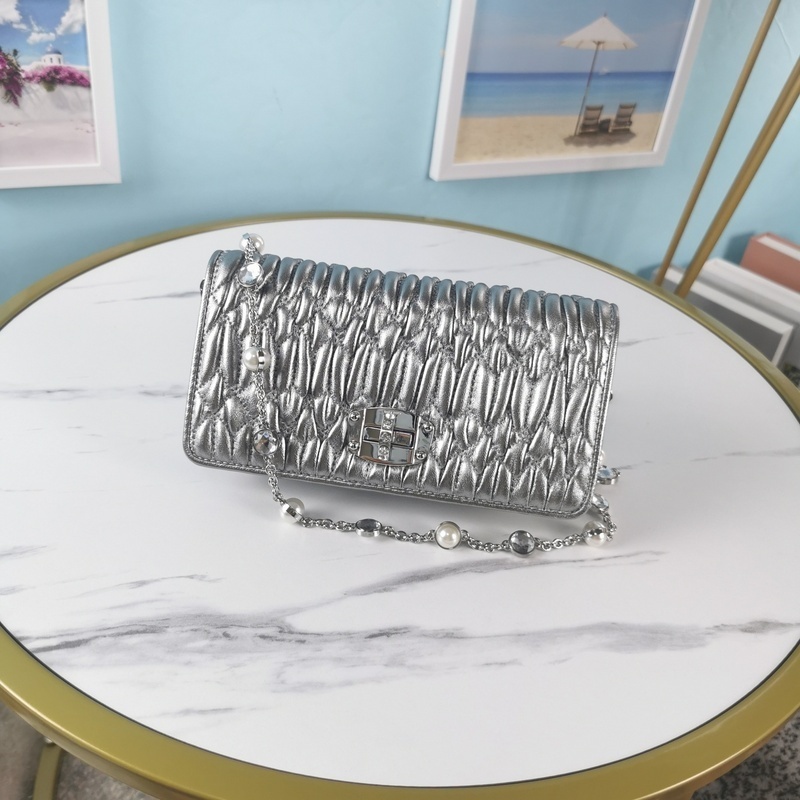 miu miu MIUMIU Matelasse705C