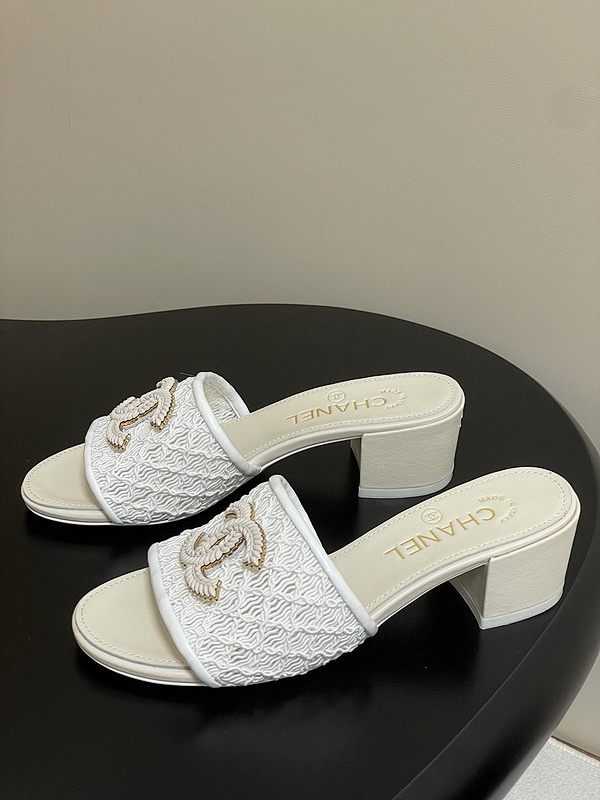 CHANEL SHOES 1212365ABE