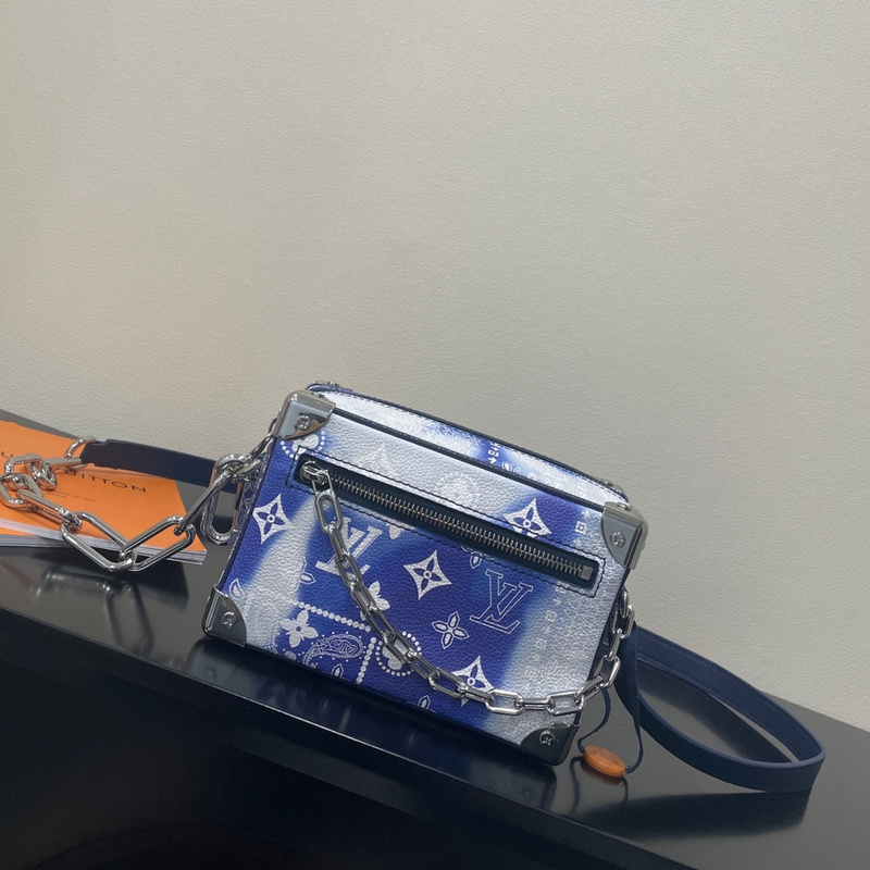 shoulder bag Louis Vuitton Mini Soft Trunk shoulder bag for men 2022ss M205572E42