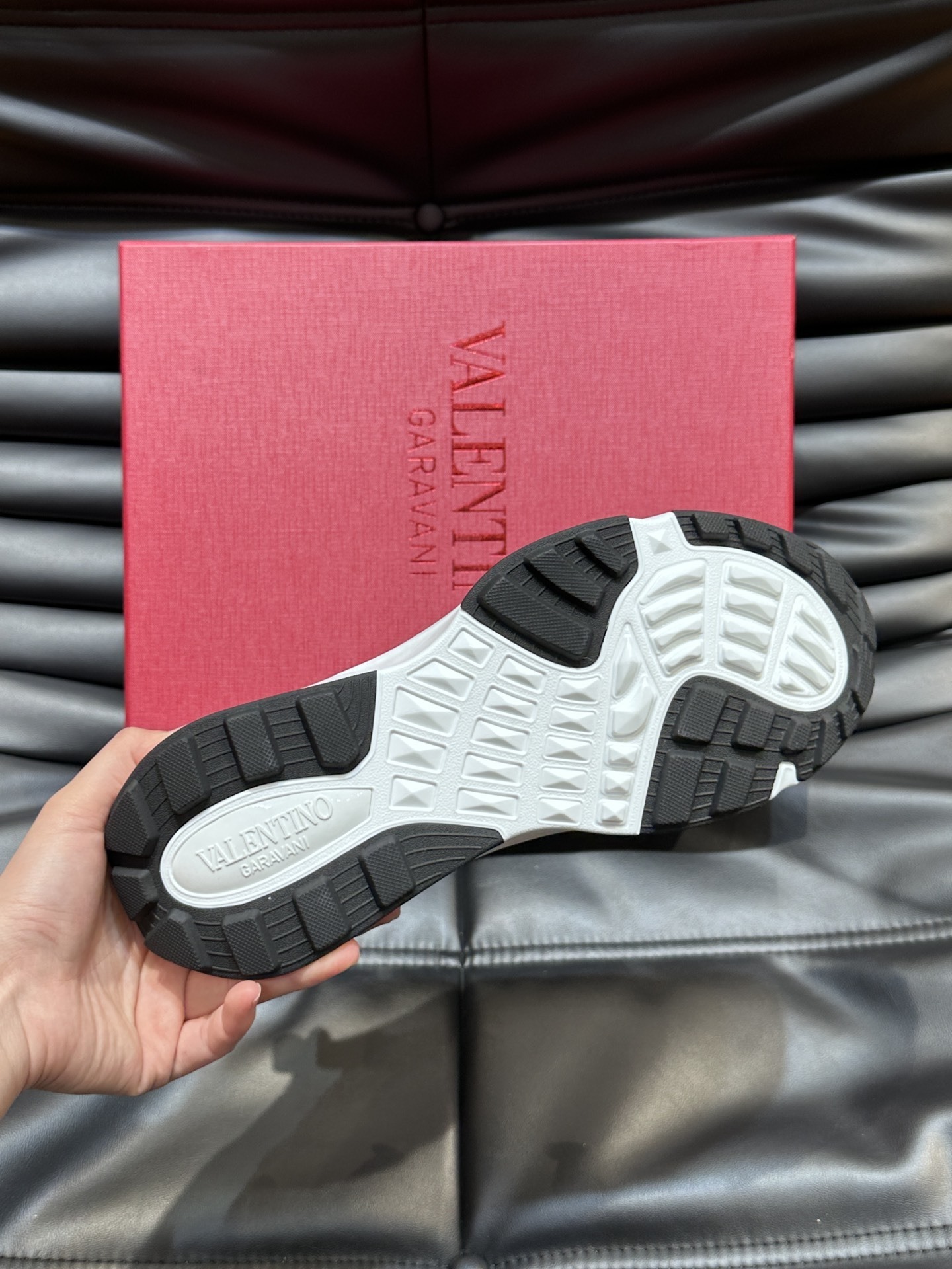 valentino shoes /sneakers-686