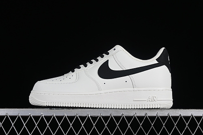 air force 1 280 CQ5059 221 AIR FORCE 1 07 LOW WHITE BLACK WOMAN 36 39 MAN 40 45 F52E