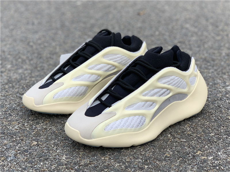 yeezy 700 Adidas Yeezy 700 V3 Azael Code FW4980 Size 36 46.5FA34