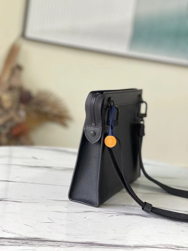 LV NEW MESSENGER VOYAGE M59329(200USD)(6232)