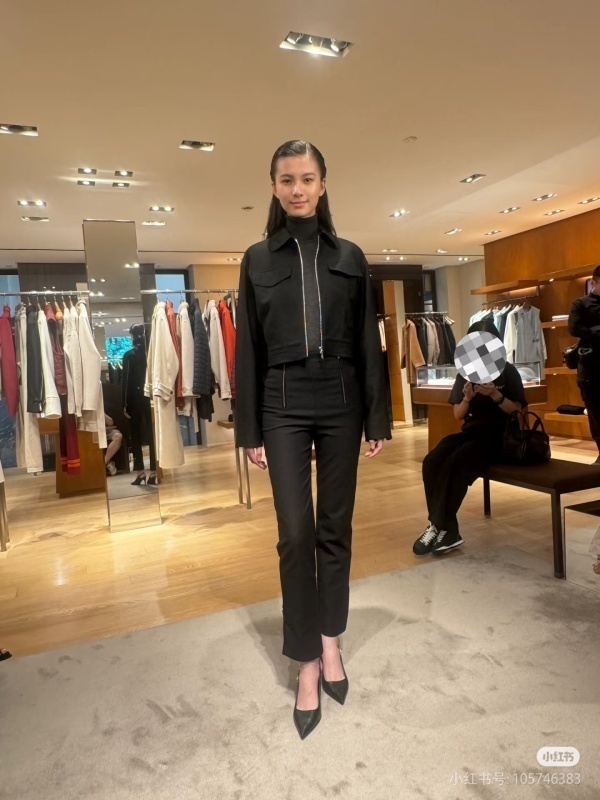 Hermès Women clothes -HERMES 0025AD67