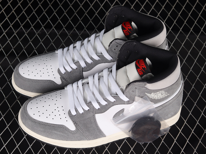 jordan 1 360 DZ5485 051 AIR JORDAN 1 RETRO HIGH OG BLACK FIRE RED LIGHT SMOKE GREY SAIL UNISE