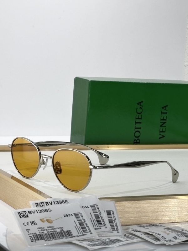 Bottega Veneta glasses -BV 0022172A